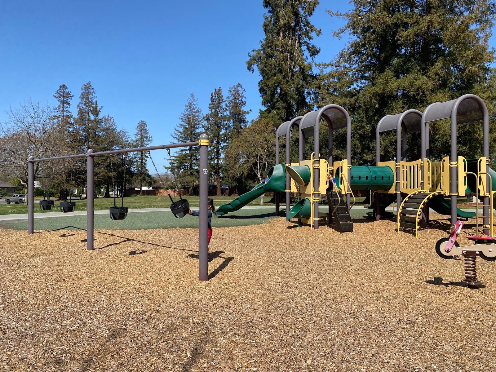 Lone Hill Park