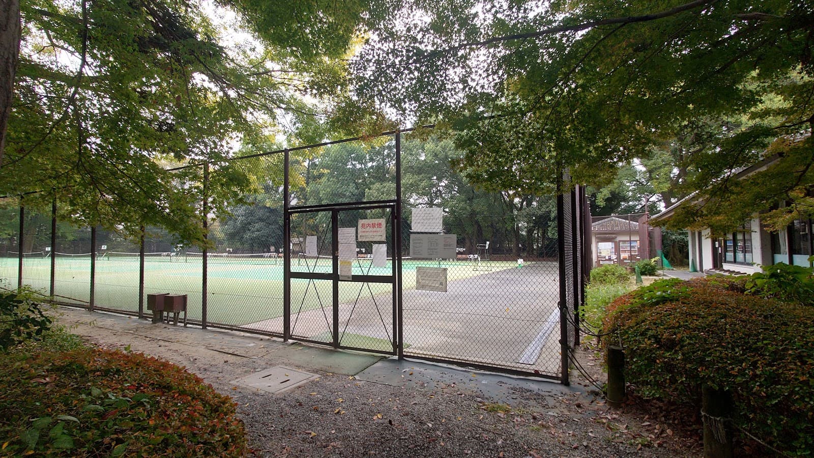 京都御苑運動施設 テニスコート